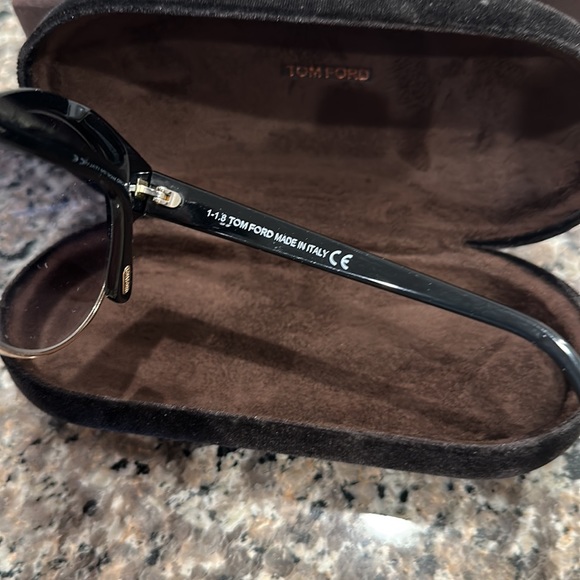 Tom Ford Sunglasses - Picture 3 of 5